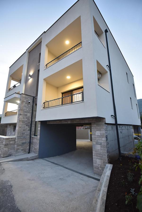 Vila Perla Τρέμπινιε Εξωτερικό φωτογραφία