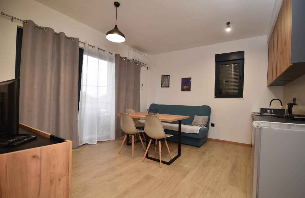 Vila Perla Τρέμπινιε Εξωτερικό φωτογραφία